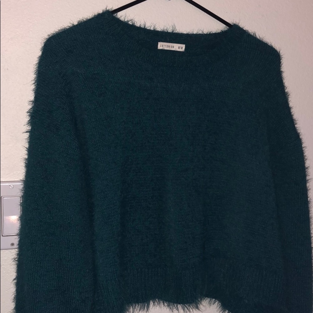 Forest green sweater